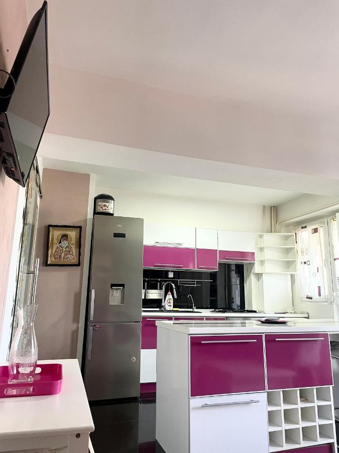 דירות Galaţi Apartament Cu 3 Dormitoare Jolie.M מראה חיצוני תמונה