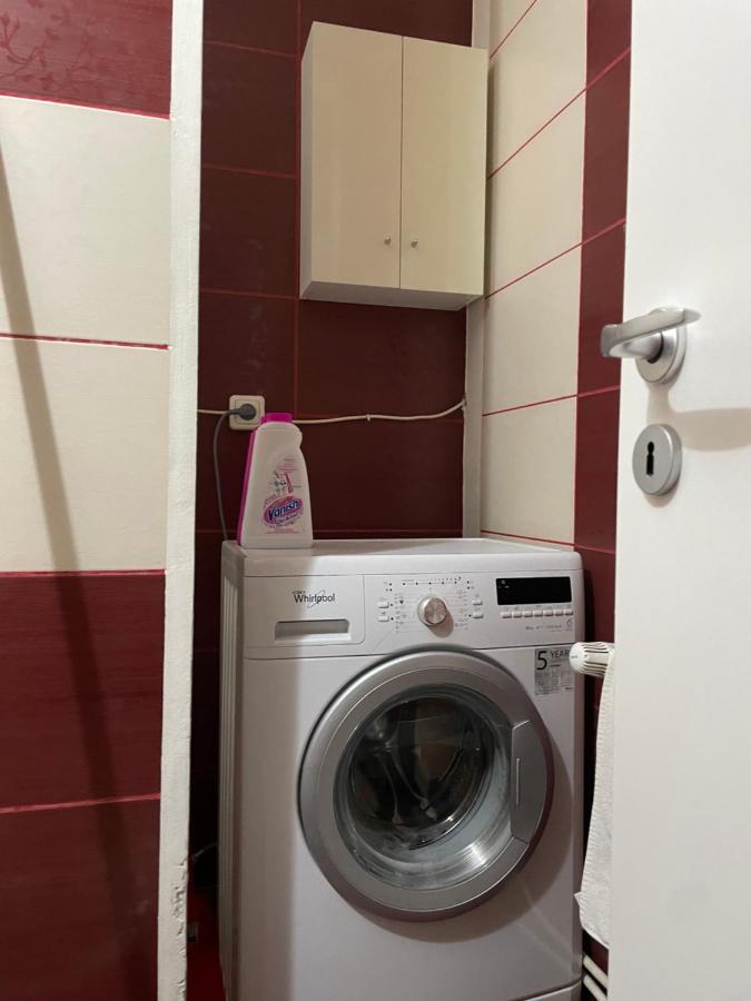 דירות Galaţi Apartament Cu 3 Dormitoare Jolie.M מראה חיצוני תמונה
